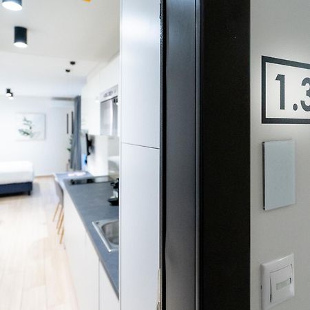 Classy 103 Studio Apartment In The Heart Of Atena Exterior foto