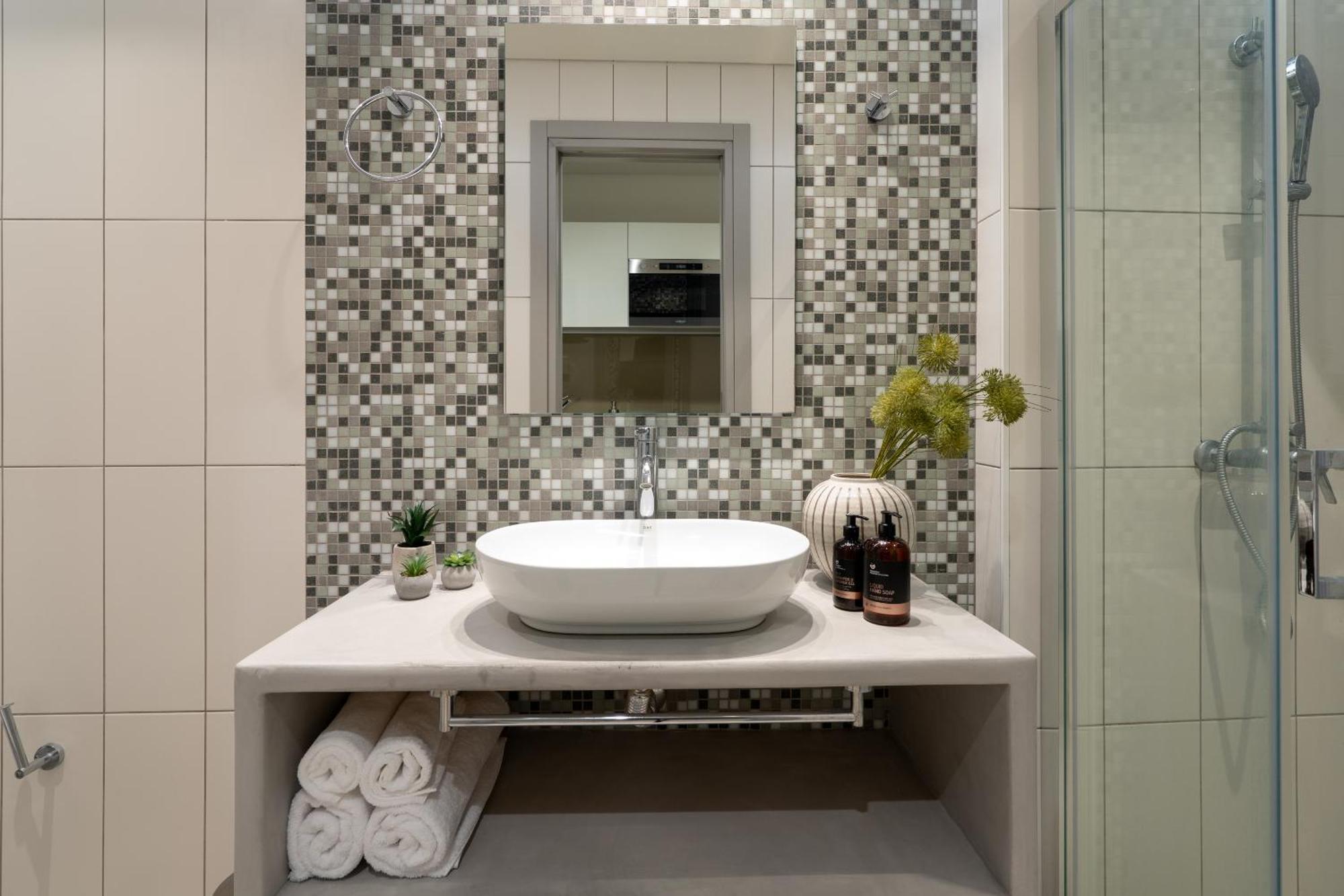 Classy 103 Studio Apartment In The Heart Of Atena Exterior foto